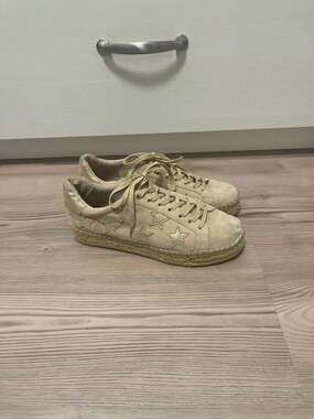 Marc Fisher Marcia Suede Star Espadrille Sneakers Sz 9